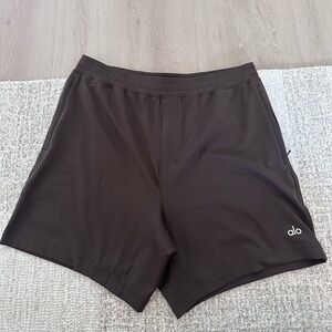 Men alo shorts 7" Conquer React Performance
Short